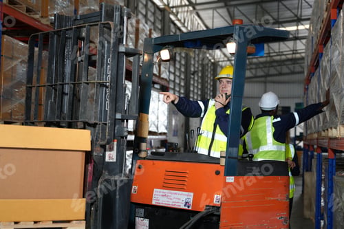Preview: Warehouse Industrial and Logistics Companies inside