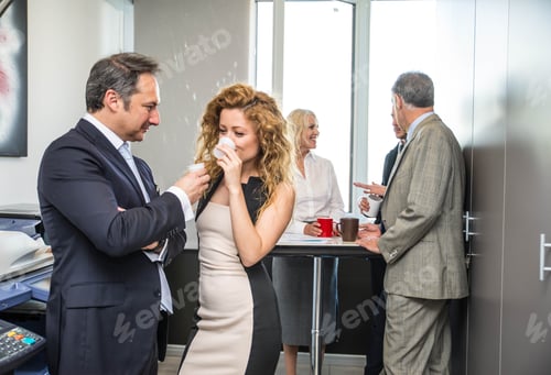 Preview: Businesspeople in a office