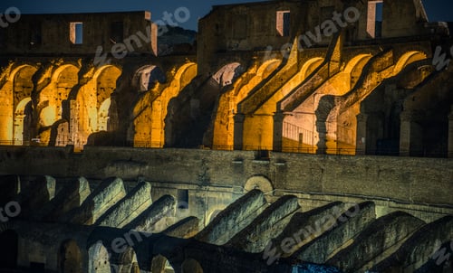 Preview: Colosseum Interiors at Night