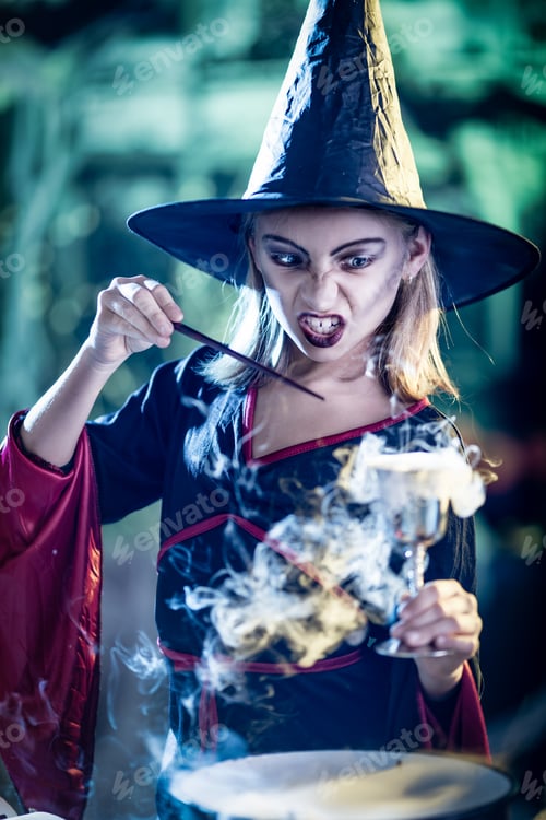Preview: Magic Potion In The Goblet