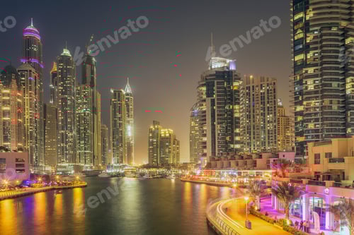 Preview: Skyscrapers in Dubai marina, Dubai, United Arab Emirates