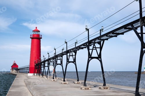Preview: Landscape of the Grand Haven Lighthouse, pier, and catwalk, Lake Michigan, Michigan, USA