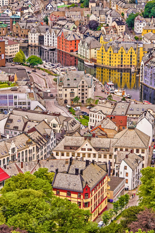 Preview: Cityscape, Alesund, Norway
