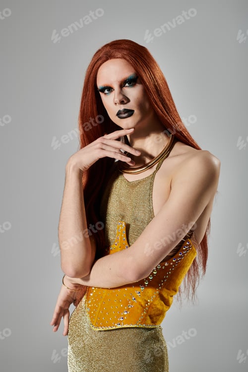 Preview: A Golden Goddess in a Studio Portrait