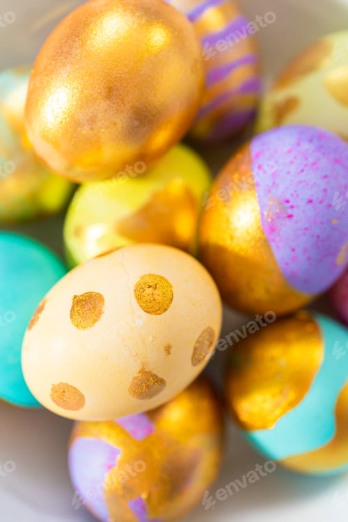 Preview: Easter eggs