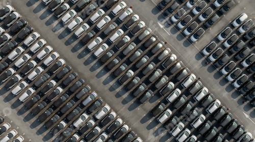 Vista previa: Aerial view car for sale stock lot row, Cars dealership inventory distribution automobile