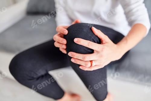 Preview: Physical Injury Of Leg / Knee / Joint At Home.