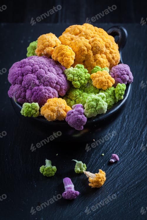 Preview: Assortment of organic cauliflower