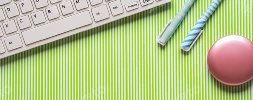 Preview: Green striped background with keyboard, pens