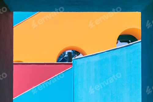 Preview: Bright walls with arches of orange, red and blue in the form of triangles