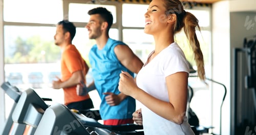 Preview: Picture of people running on treadmill in gym