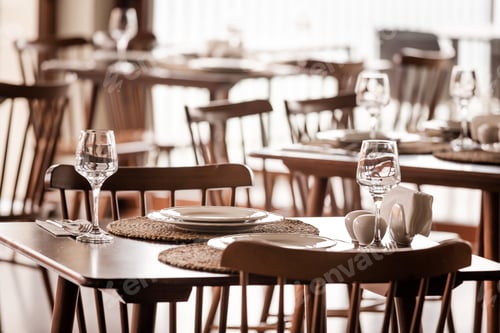 Preview: Table setting at the restaurant