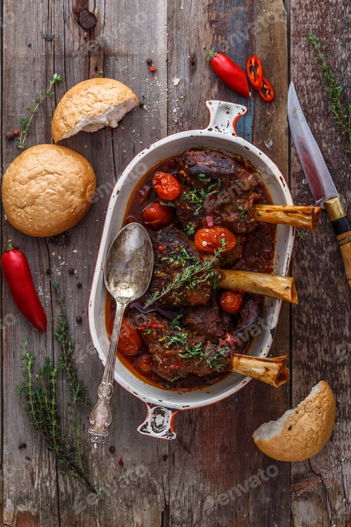 Preview: Braised lamb shanks turkish cuisine, top view rustic style