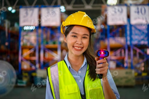 Preview: Blue collar worker is working at warehouse.
