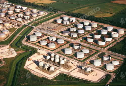 Preview: Oil Storage Tanks