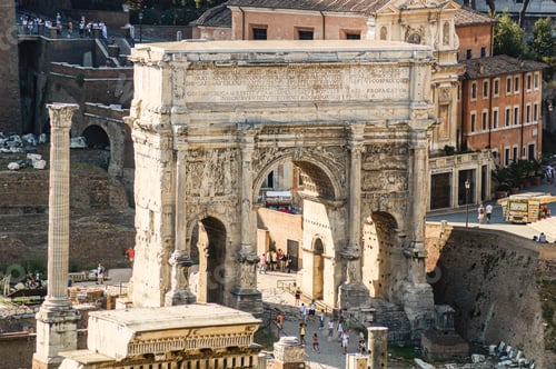 Preview: Arch of Septimius Severus seen from the Palatine