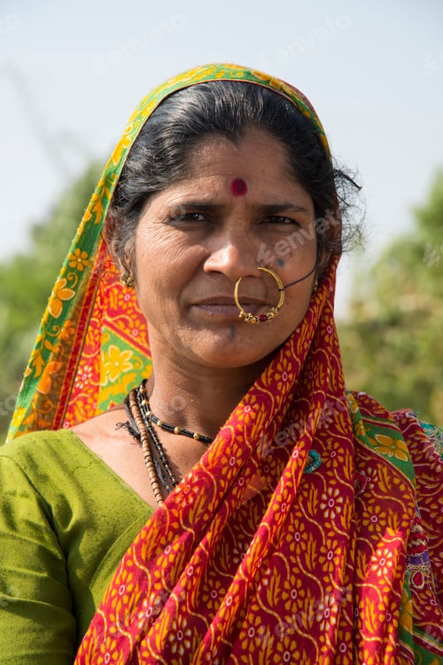 Preview: Portrait of rural women in traditional clothes.