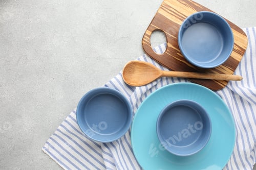 Preview: Blue and white porcelain tableware