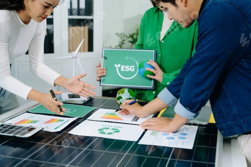 Preview: Business team working virtual modern smartphone to reduce CO2 emissions carbon footprint climate