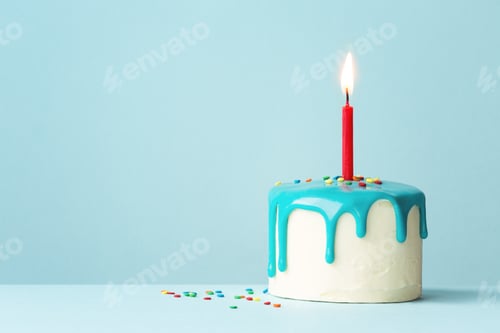 Preview: Birthday cake with one red candle