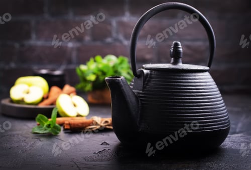 Preview: tea in teapot