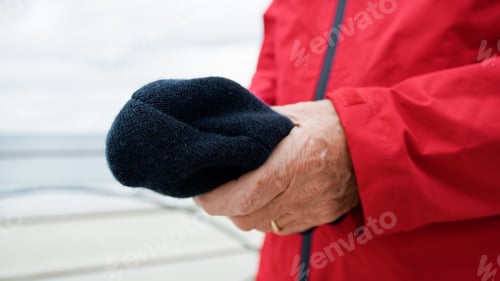Preview: Wool Hat In The Hands Of A Man