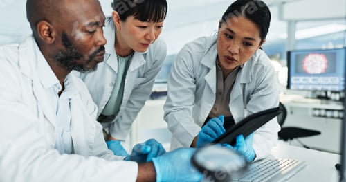 Preview: Science, people and tablet in lab for planning, brainstorming and innovation for medicine developme