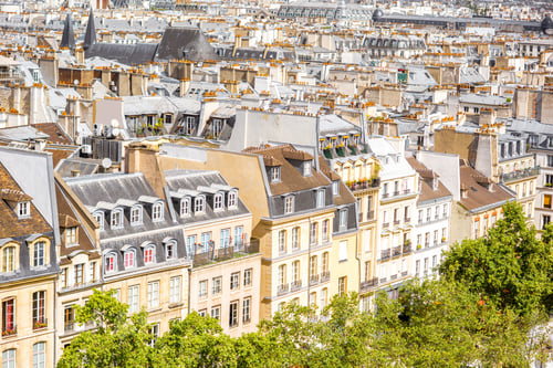Preview: Cityscape view of Paris