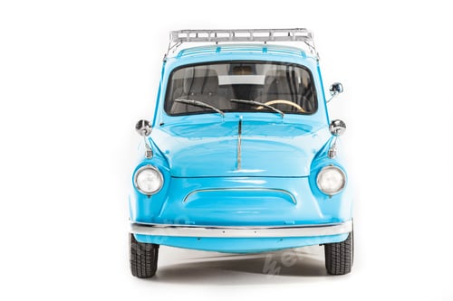 Preview: blue retro car isolated on white