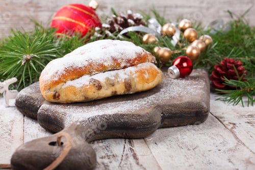 Preview: Traditional Christmas Stollen