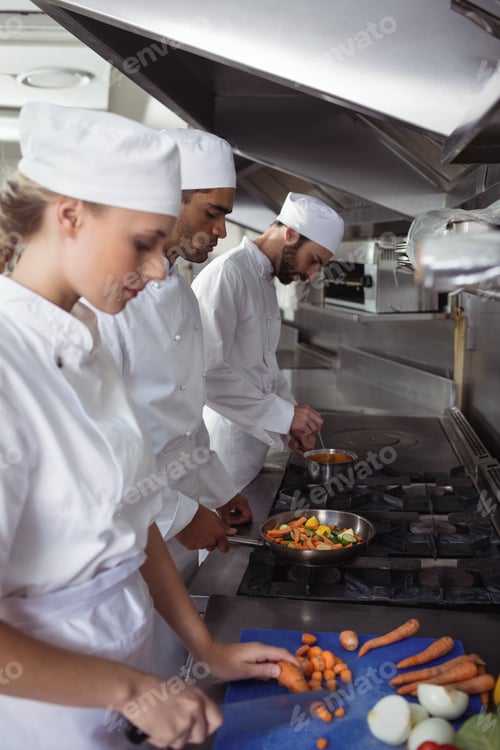 Preview: Chefs chopping vegetables