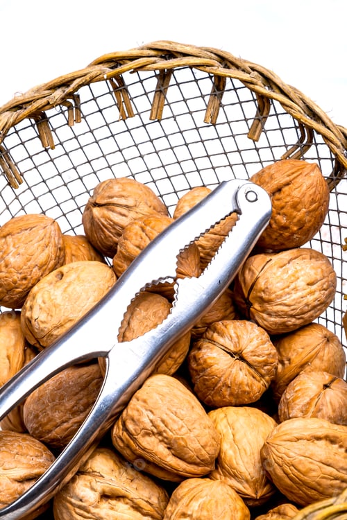 Preview: Walnuts