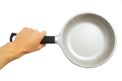 Preview: Isolated frying pan