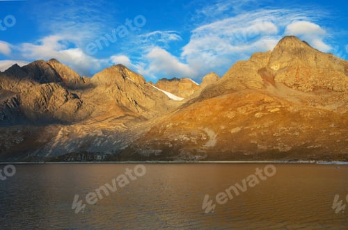 Preview: Lake in Cordillera