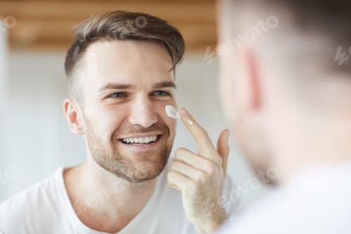 Preview: Male Facial Care