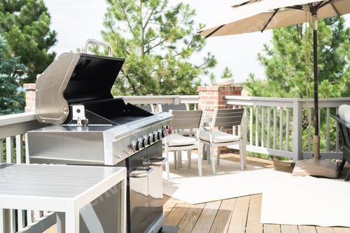 Preview: Outdoor patio
