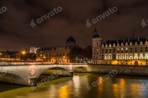 Preview: Paris riverside at night