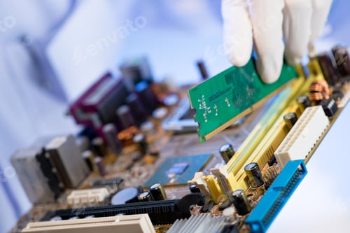 Preview: Assembling computer