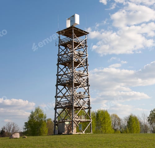 Preview: A metal structure, a communications tower.