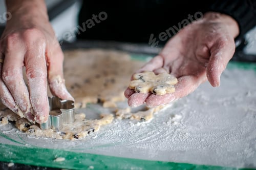 Preview: Handmade cake and cookies for a sweet Christmas