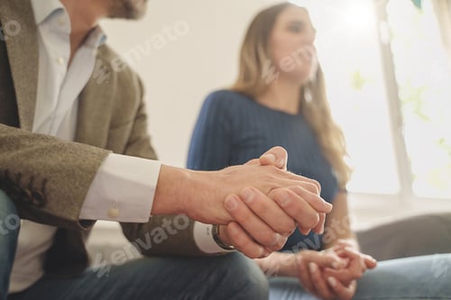 Preview: Embarrassed Couple at Family Therapist