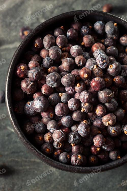 Preview: Raw Organic Juniper Berries