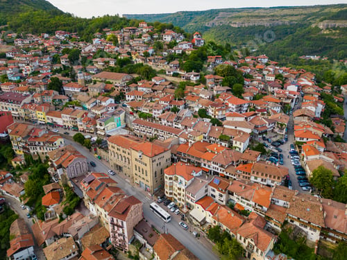 Preview: An aerial view of Veliko Tarnovo reveals a Bulgarian city rich in history and culture, with its