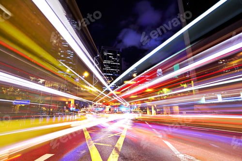 Preview: Busy traffic in city