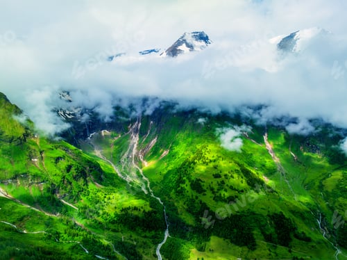 Preview: Aerial view of Asutiran Alps