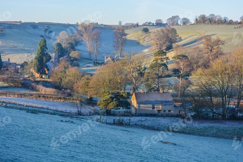 Preview: Picturesque English winter landscape