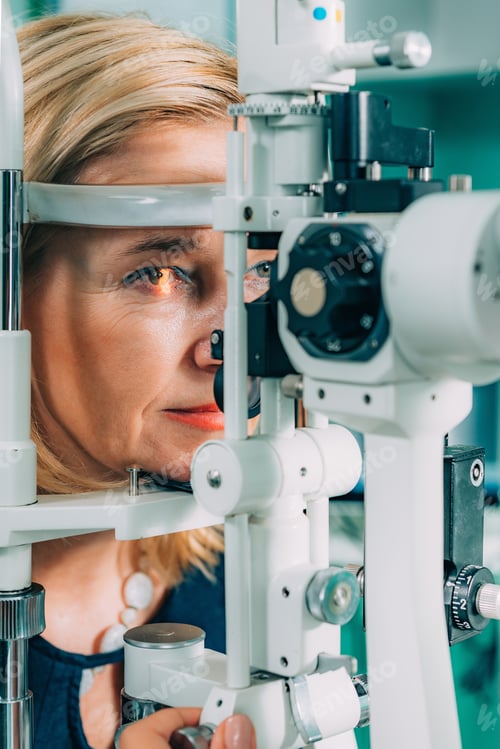 Preview: Ophthalmology. Slit lamp exam