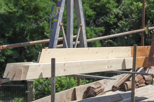 Preview: construction site with crane