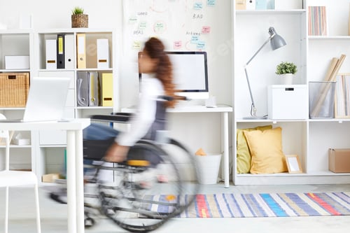 Preview: Motion inside office