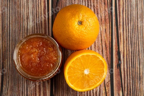 Preview: Orange confiture in the glass jar